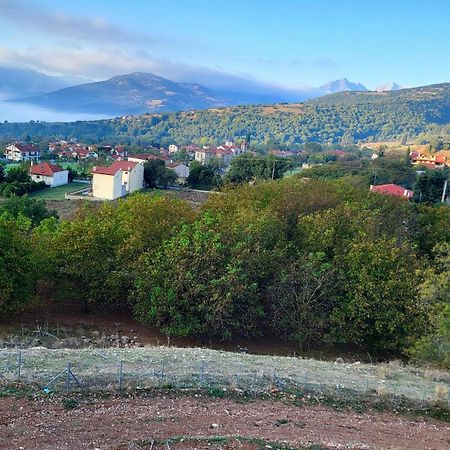 Τα Πέτρινα Στο Σκεπαστό Villa กาลาวริตา ภายนอก รูปภาพ